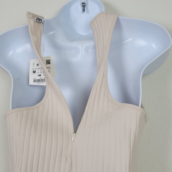 Zara Racerback Ribbed Knit Oatmeal Cream Colored Sleeveless Romper Cat Suit - Picture 4 of 10